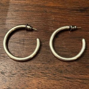 Handcrafted Sterling silver hoops with 14-karat gold wire. Fabulous!  ❤️